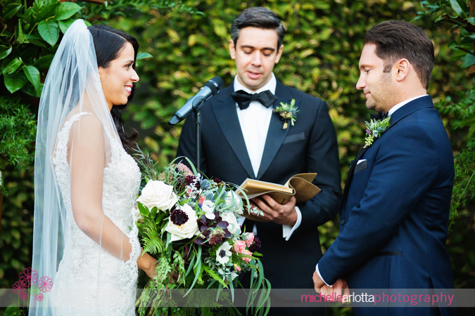 hudson valley roundhouse outdoor wedding ceremony