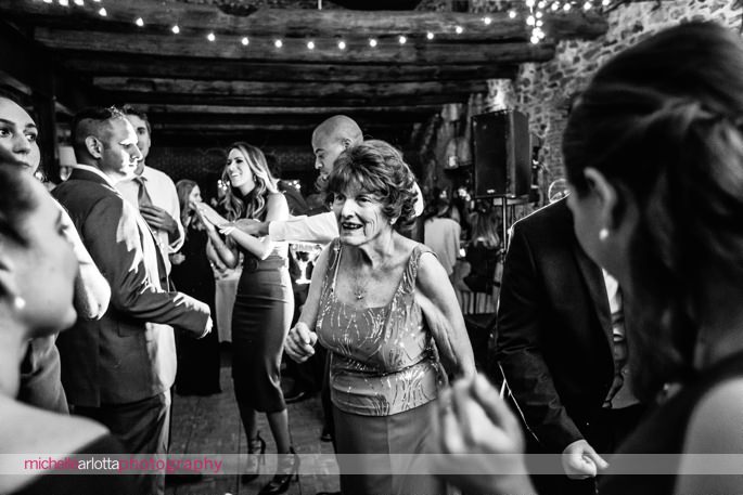 brotherhood winery Hudson valley wedding reception guests dancing
