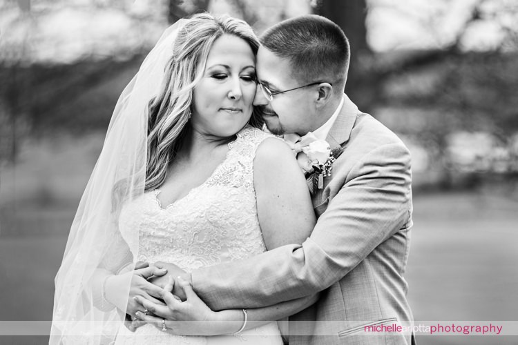 New Jersey wedding photographer Michelle arlotta captures jaclyn and Kyle during their grand marquis wedding in April