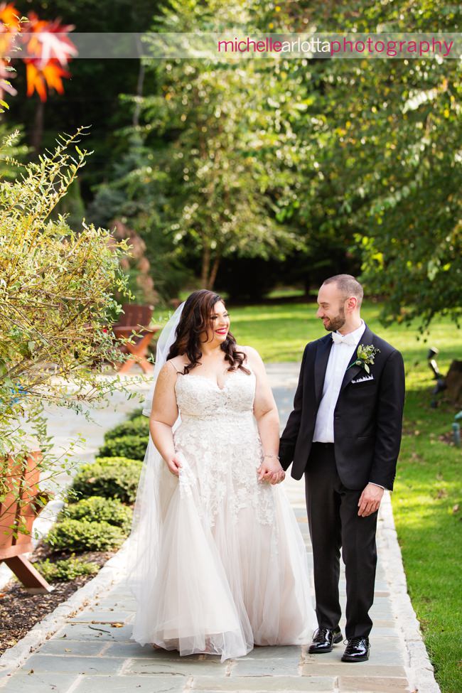 lodge at stirling ridge stone house New Jersey bride and groom wedding