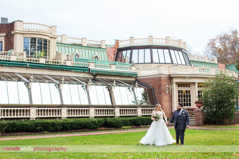 The manor NJ wedding bride and groom portraits