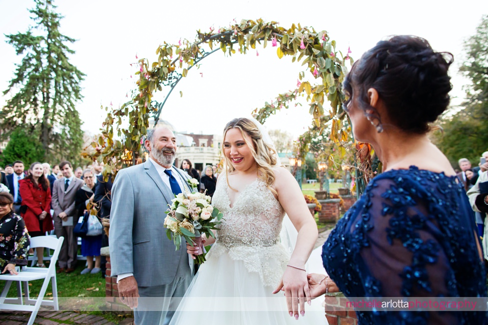 The manor NJ outdoor wedding ceremony