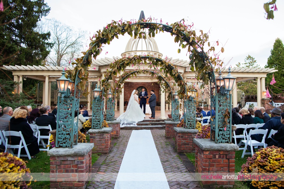 The manor NJ outdoor wedding ceremony