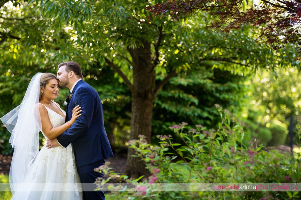 Landmark Venues The Farmhouse wedding new jersey bride and groom portraits