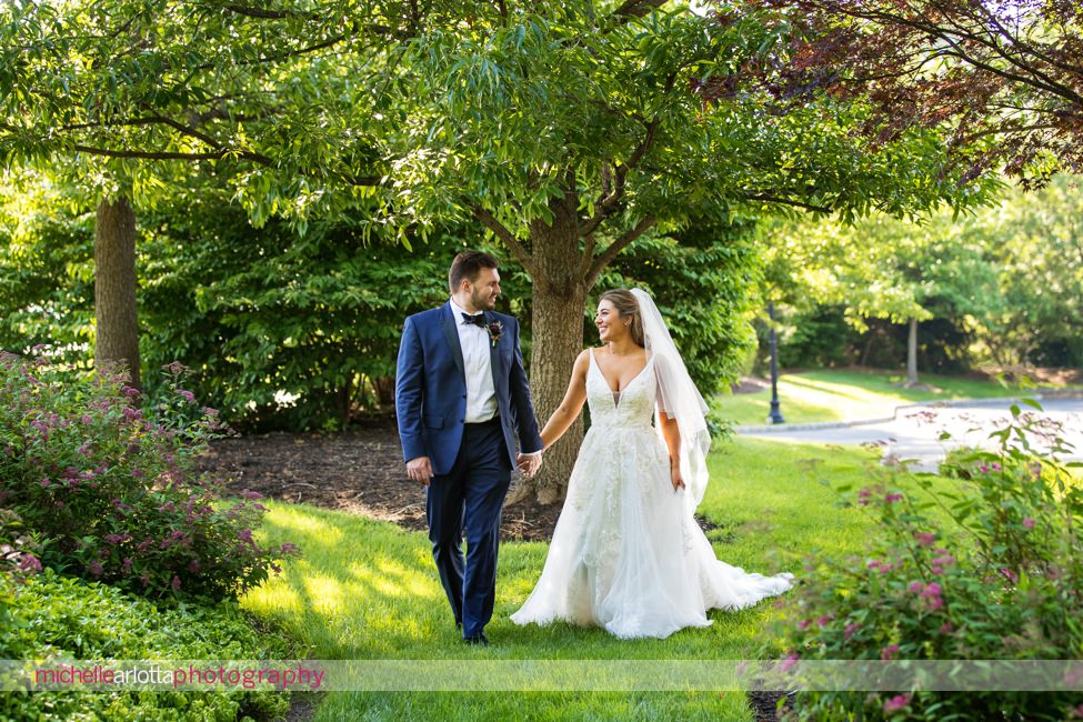 The Farmhouse wedding new jersey bride and groom portraits