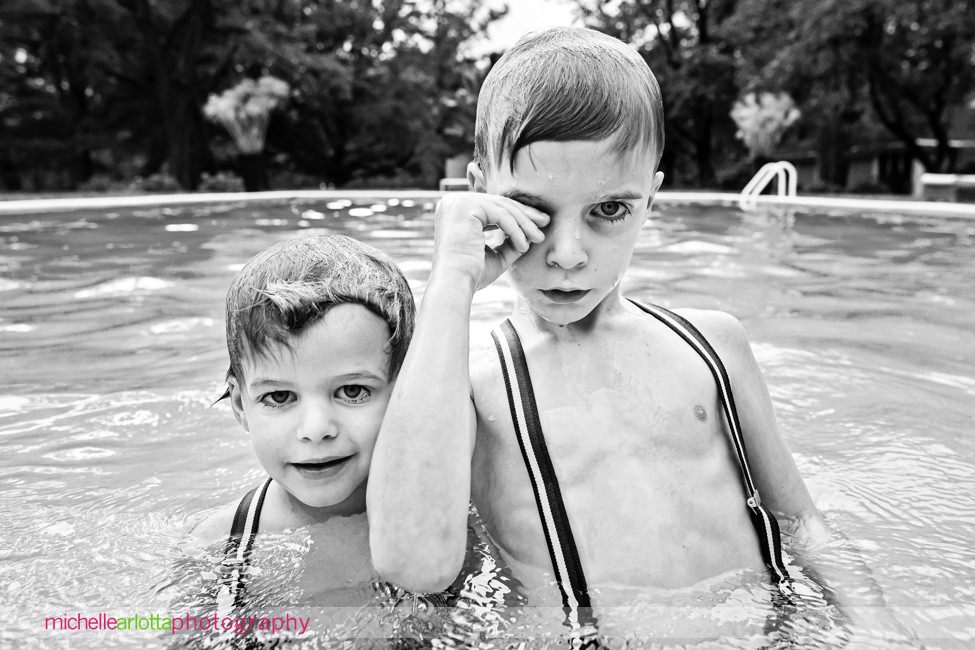 NJ candid family photography in the pool