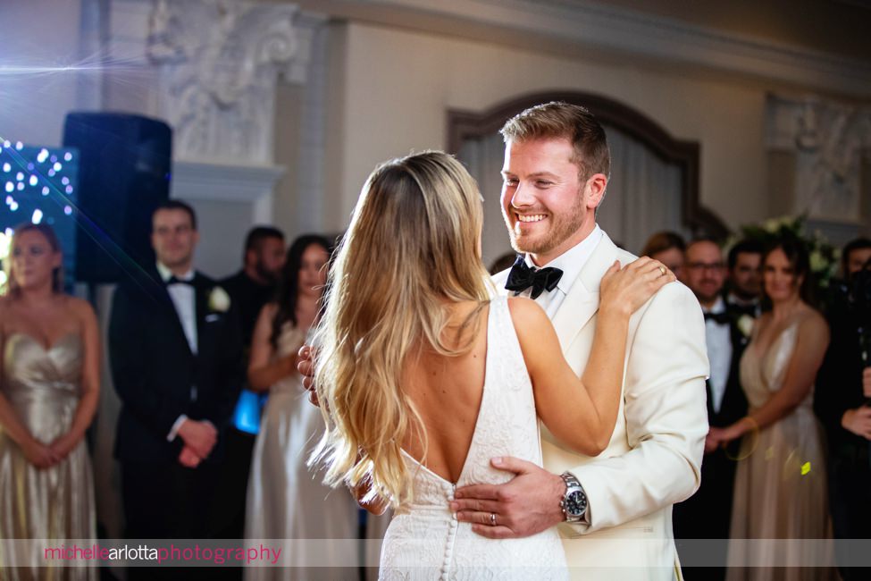The Notary Hotel Pennsylvania wedding bride and groom first dance