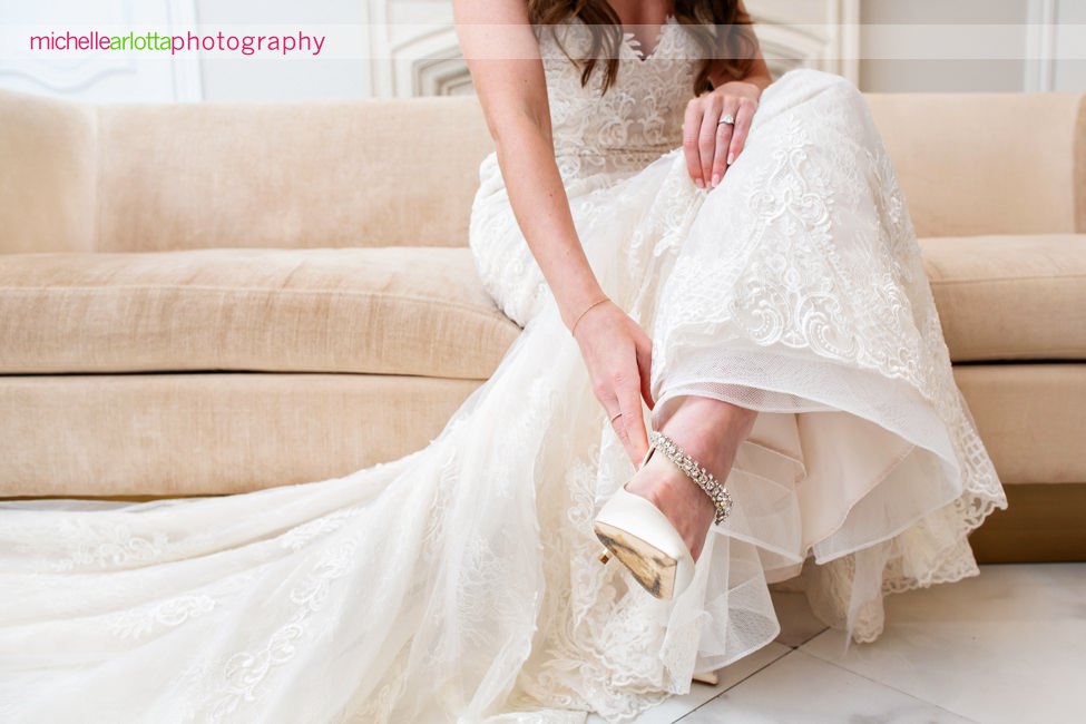New Jersey bridal prep bride putting on shoes