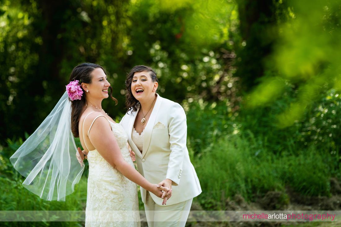 two brides at Garvan's Gastropub Hudson Valley wedding