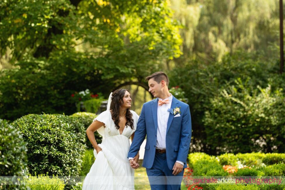 Hotel Du Village New Hope PA wedding Anthropologie boho bride and groom