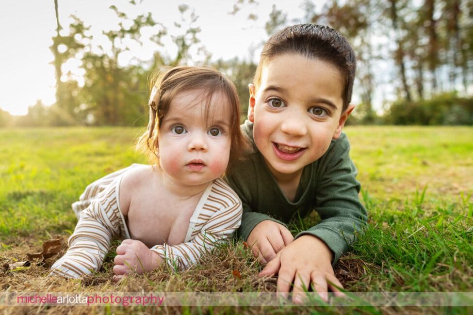 Oak Ridge Park Clark, New Jersey fall family photography session big brother with little sister