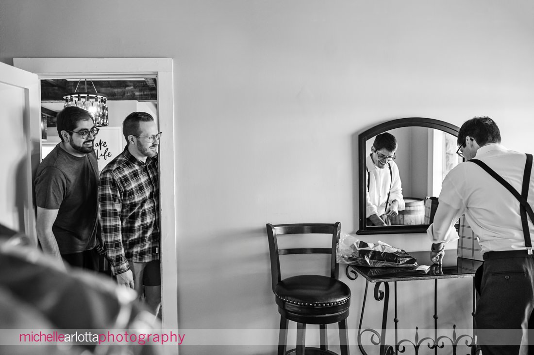 Susesex County New Jersey wedding groom prep